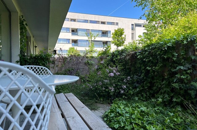 Sector 1 apartament 2 camere + gradina proprie - reper Mall Colosseum